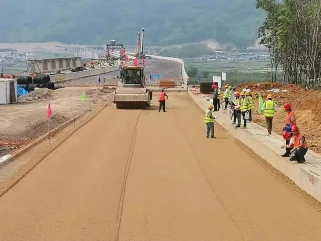 龙港路基工程